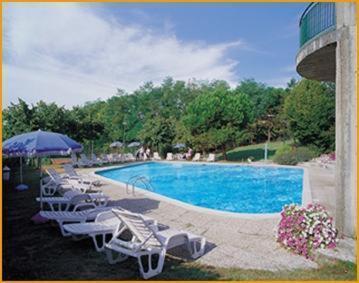 Park Hotel Galileo Реджелло Екстер'єр фото